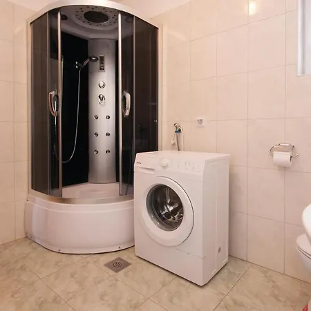 Apartment Bilice I